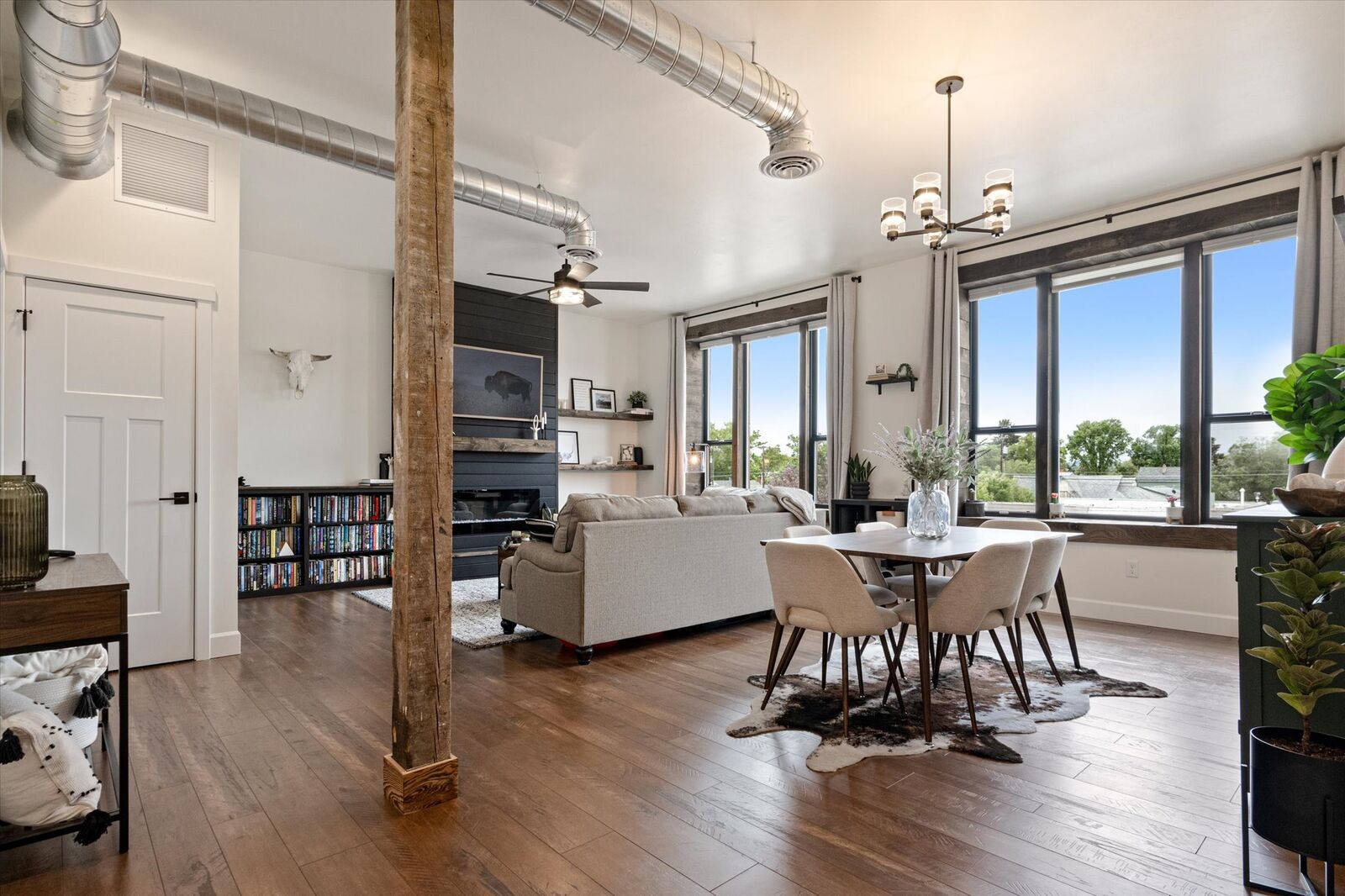 Property Photo: 415 Broadway Street 4 MT 59644