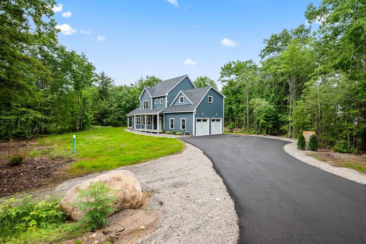 Property Photo:  113 Oxbow Lane  NH 03818 