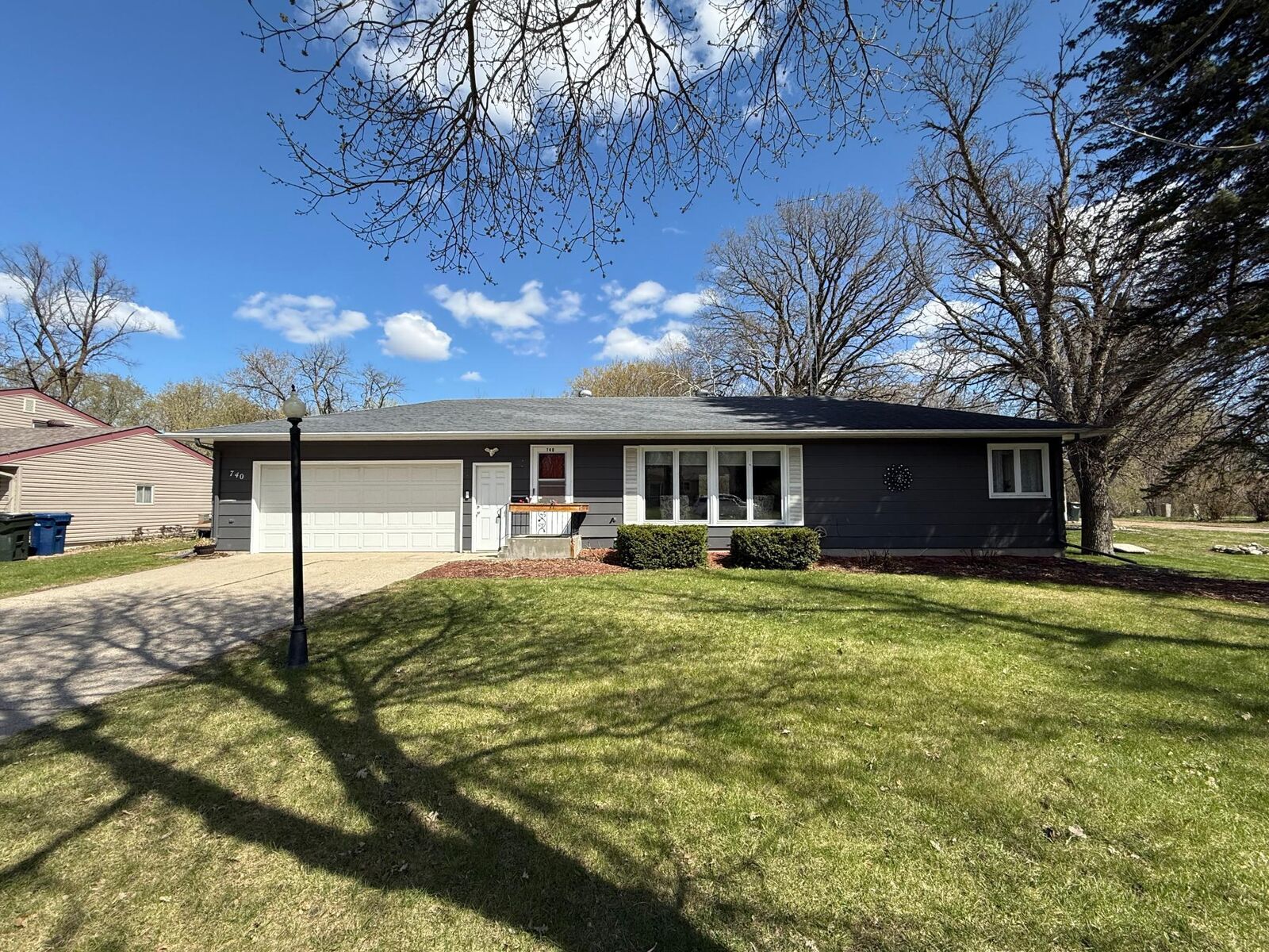 Property Photo:  740 Springen Avenue  MN 56537 