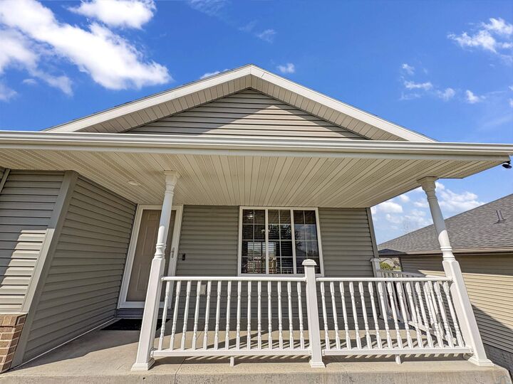 Property Photo: 4037 Manchester St. IA 51103