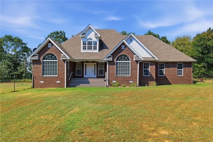 Property Photo: 4242 Nc 7995 AR 72854