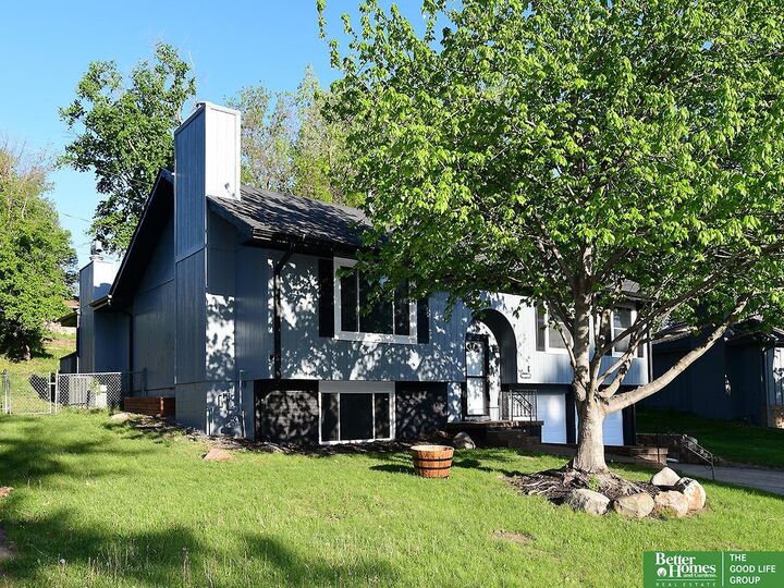 Property Photo:  1114 Hackney Drive  NE 68046 