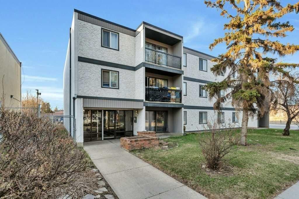 Property Photo: 4904 54 Street 204 AB T4N 2G8