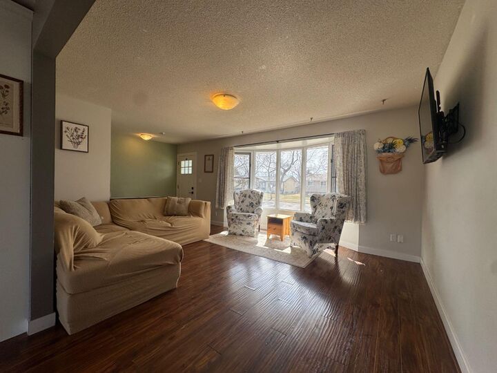 Property Photo:  5718 Marler Drive  AB T4V 2S8 
