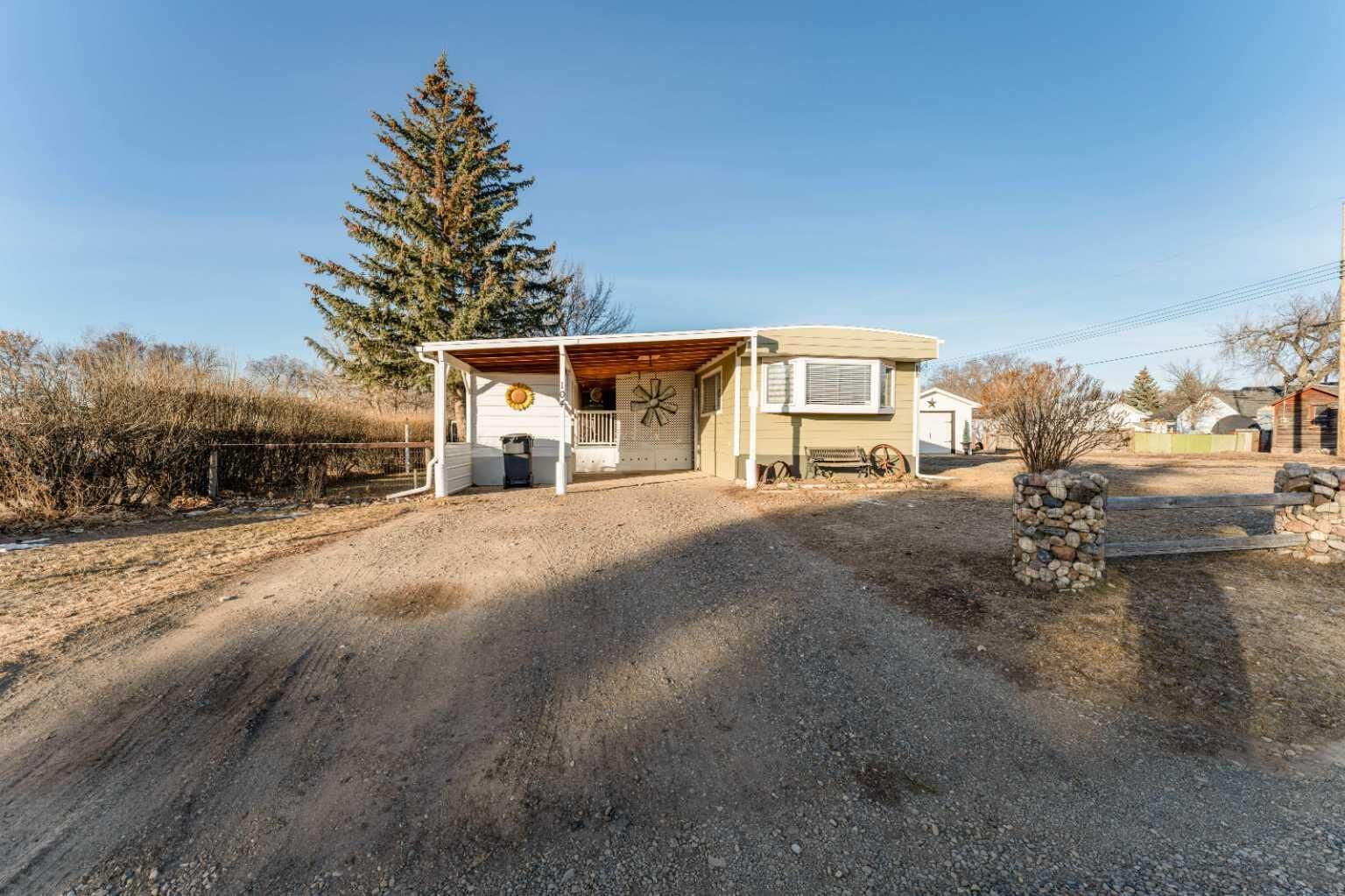 Property Photo: 104 2nd Street AB T0K 2L0
