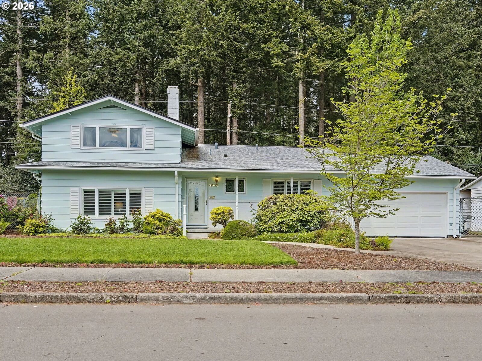 Property Photo:  2301 NE 130th Ave  OR 97230 