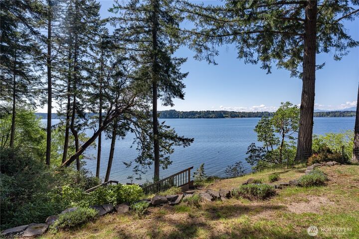 Property Photo:  924 W Herron Boulevard NW  WA 98349 