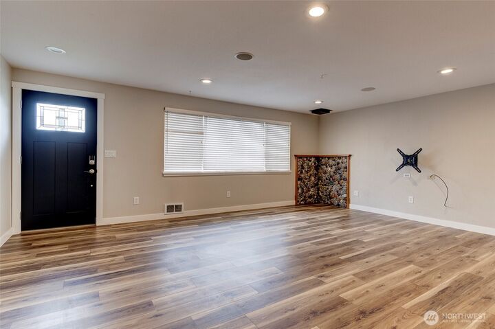 Property Photo:  1024 NW Anchor Drive  WA 98277 