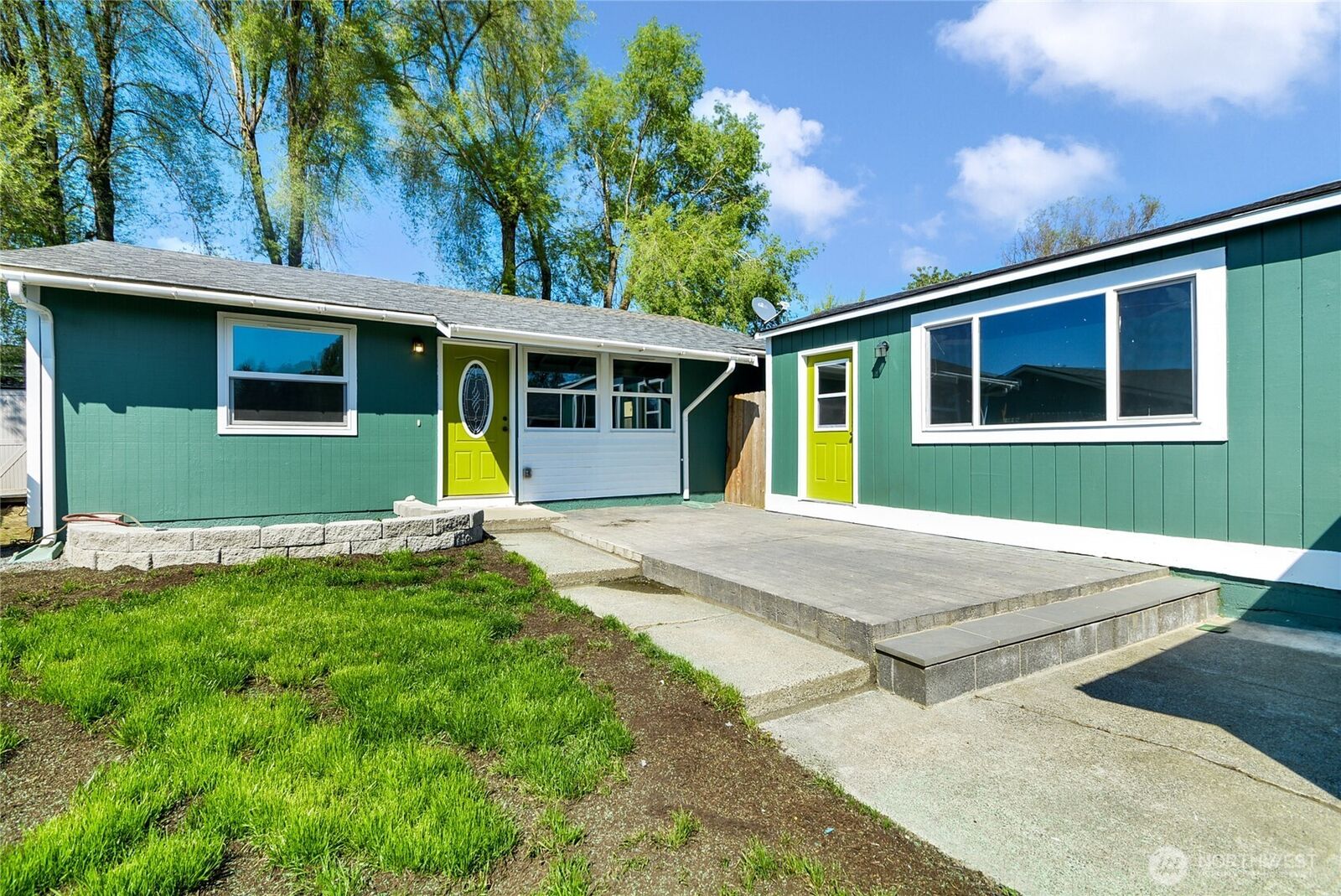 Property Photo:  8705  12th Street NE  WA 98258 