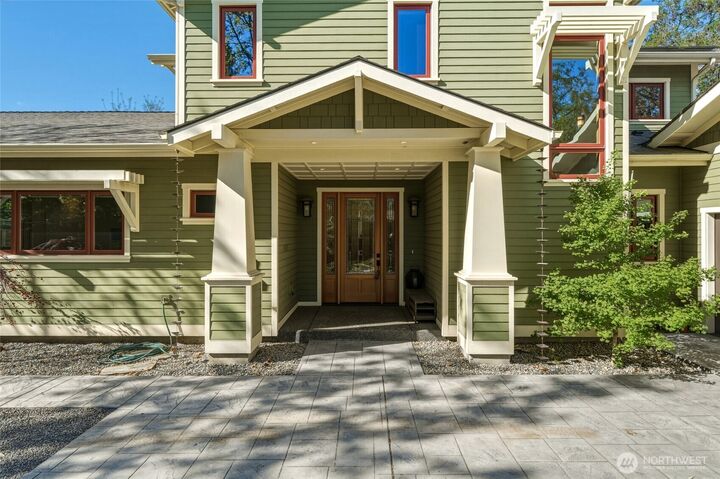 Property Photo:  831  Hobson Street  WA 99362 