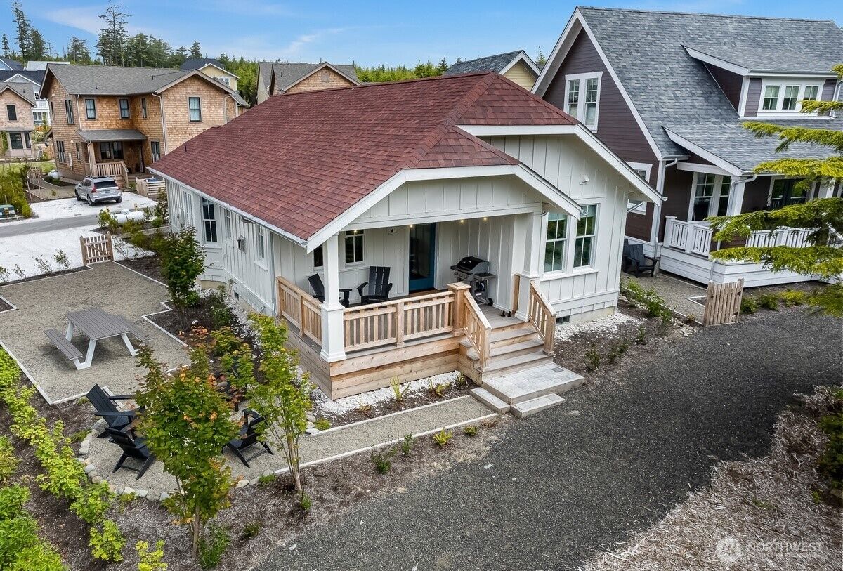 Property Photo:  40  Cedar Run Loop  WA 98571 