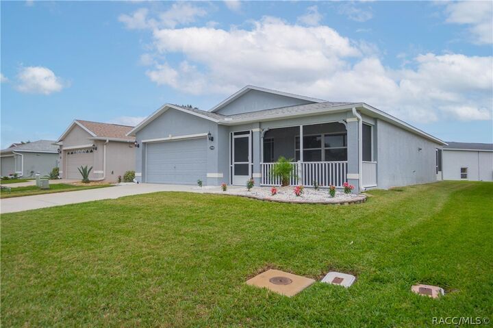 Property Photo:  27114 Roanoke Drive  FL 34748 