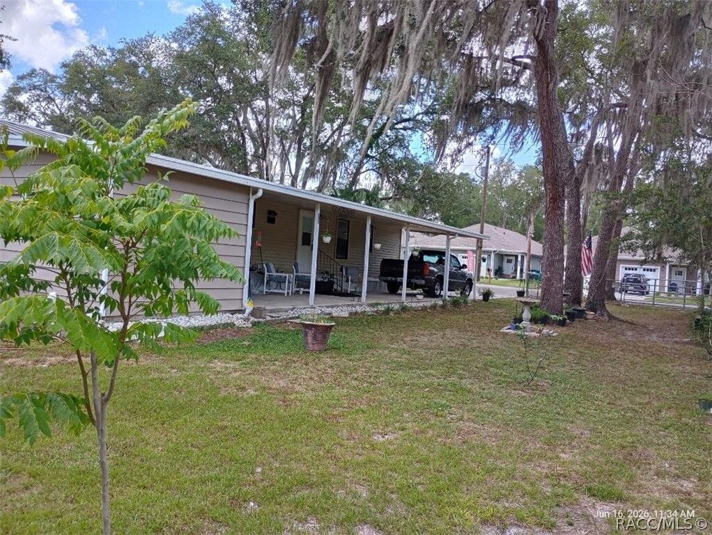 Property Photo:  6411 W Flanders Lane  FL 34429 