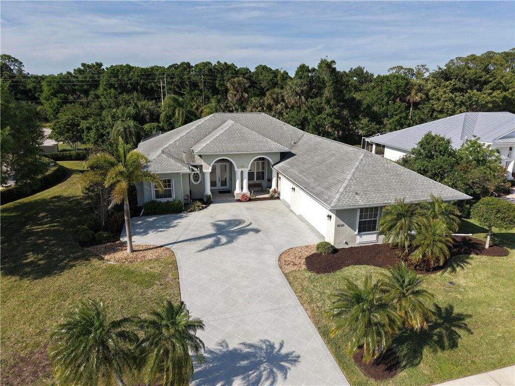 Property Photo:  6490 36th Lane  FL 32966 