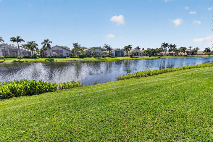 Property Photo:  7937 Amethyst Lake Point  FL 33467 