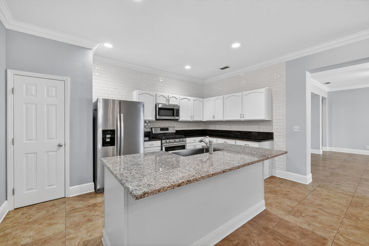 Property Photo:  7865 15th Lane  FL 32966 