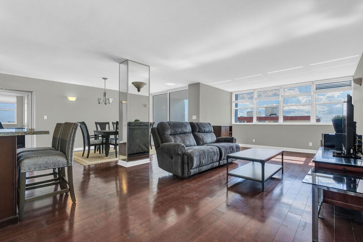 Property Photo:  1400 S Ocean Drive 1702  FL 33019 