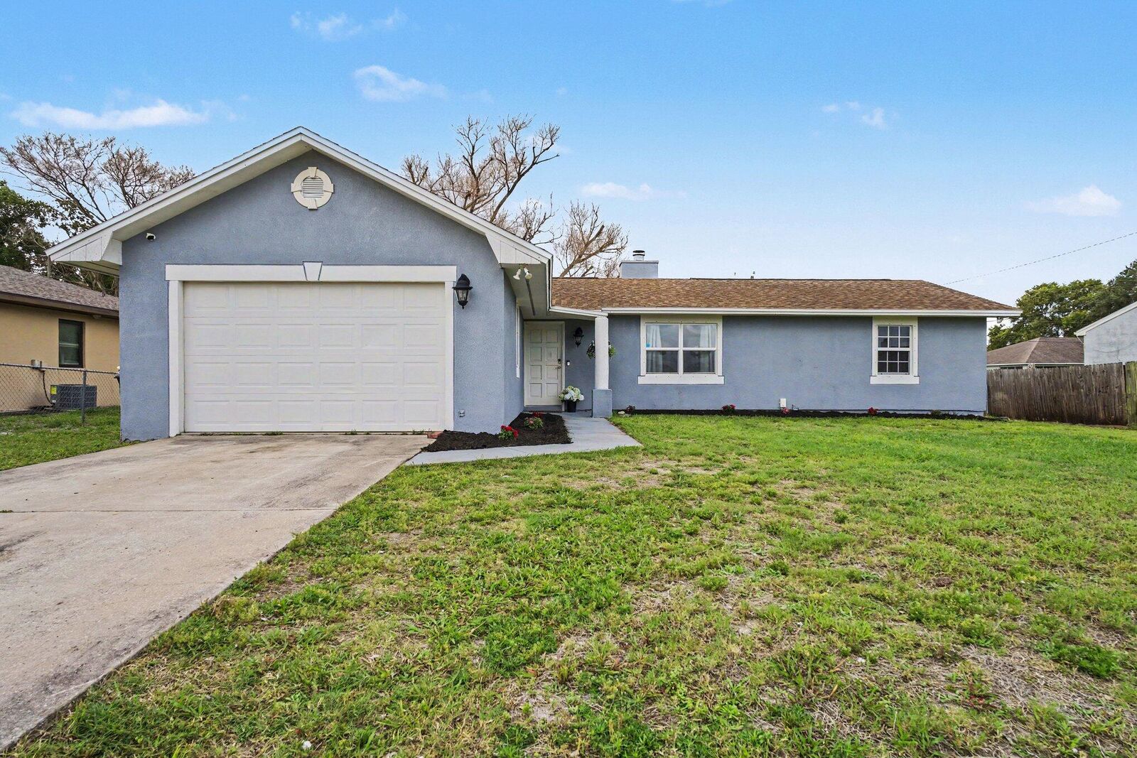 Property Photo:  2174 Dickens Street NE  FL 32907 