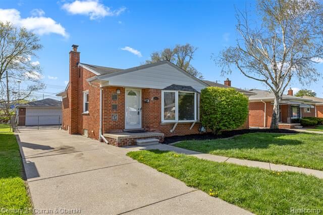 Property Photo:  8821 Royal Grand  MI 48239 
