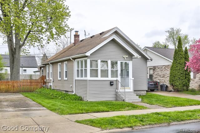 Property Photo:  2850 Wolcott Street  MI 48220 