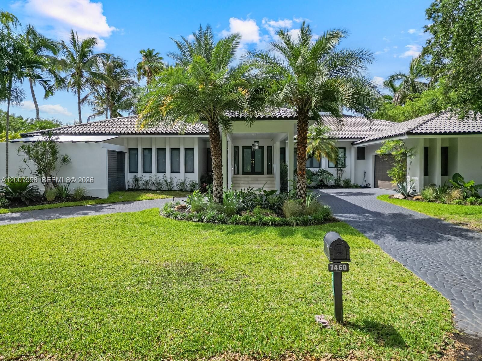 Property Photo: