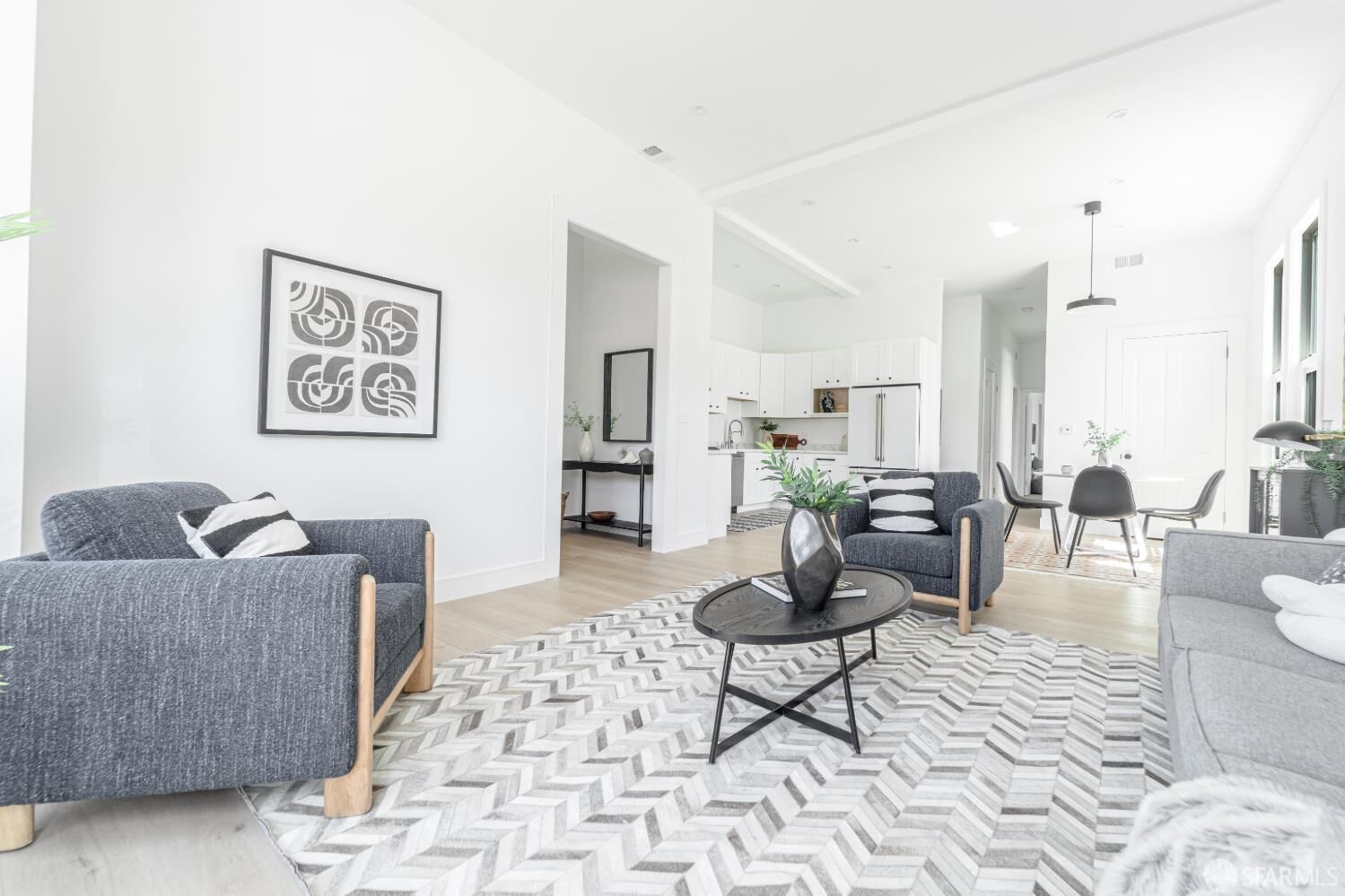 Property Photo:  1552 Palou Avenue  CA 94124 