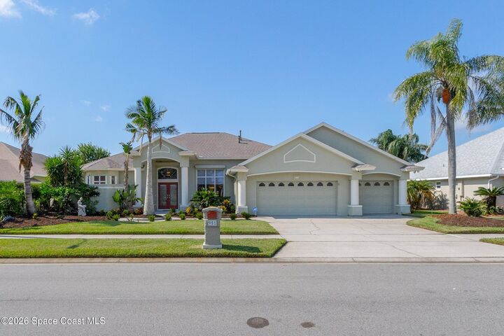 Property Photo:  951 Fostoria Drive  FL 32940 