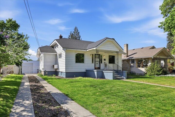 Property Photo:  3119 W Alice Ave  WA 99205 