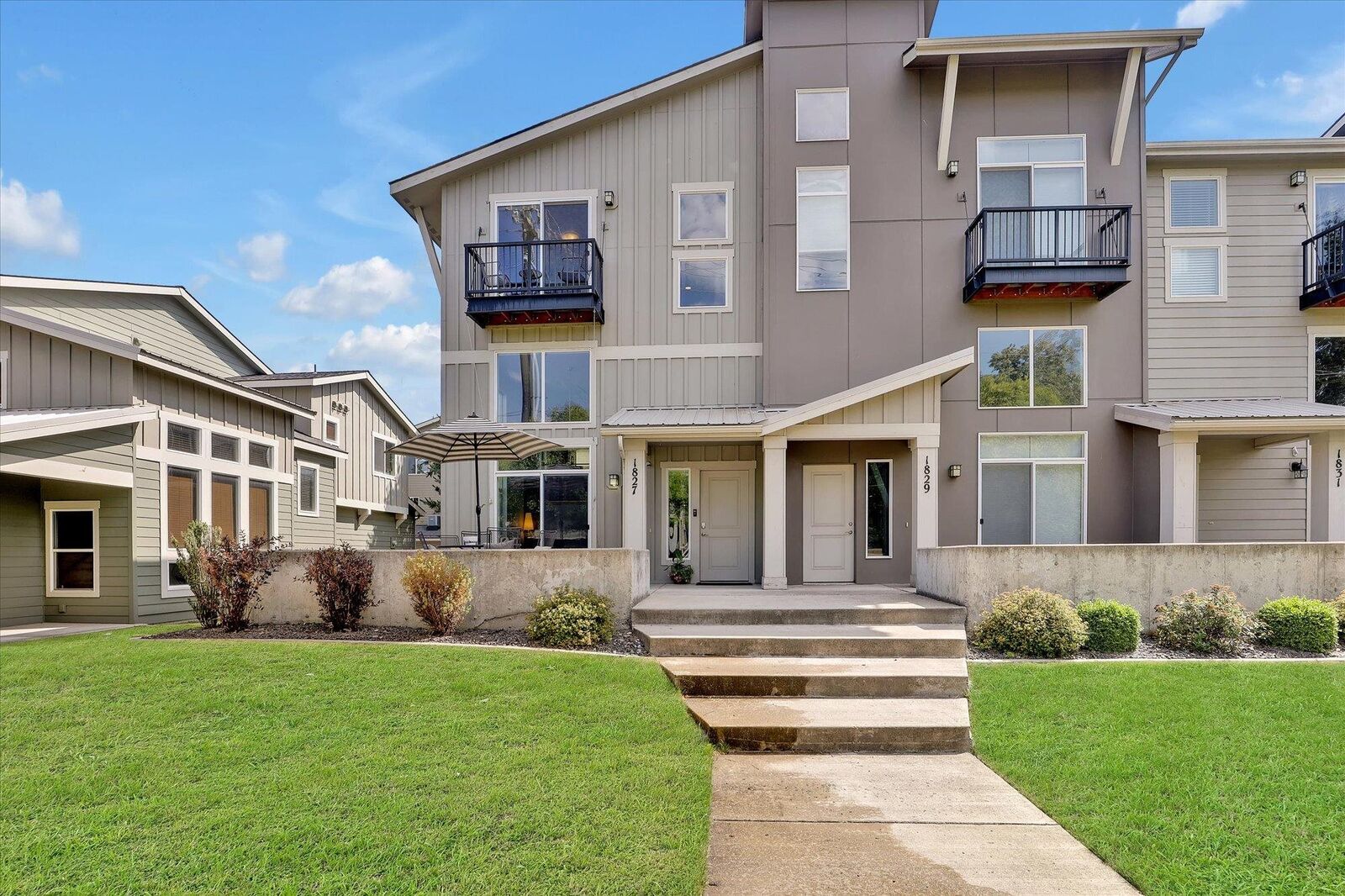 Property Photo:  1827 W Bridge Ave  WA 99201 