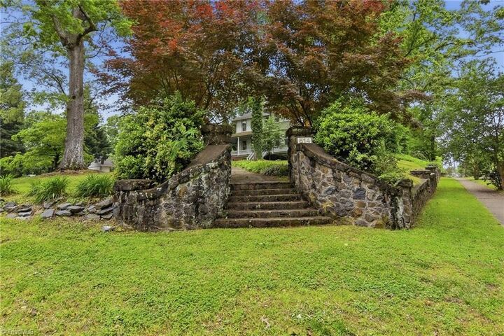 Property Photo:  514 W Banner Avenue  NC 27107 