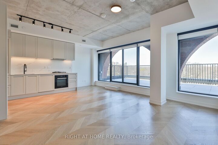 Property Photo: 761 Queen Street E 602 ON M4M 1H3