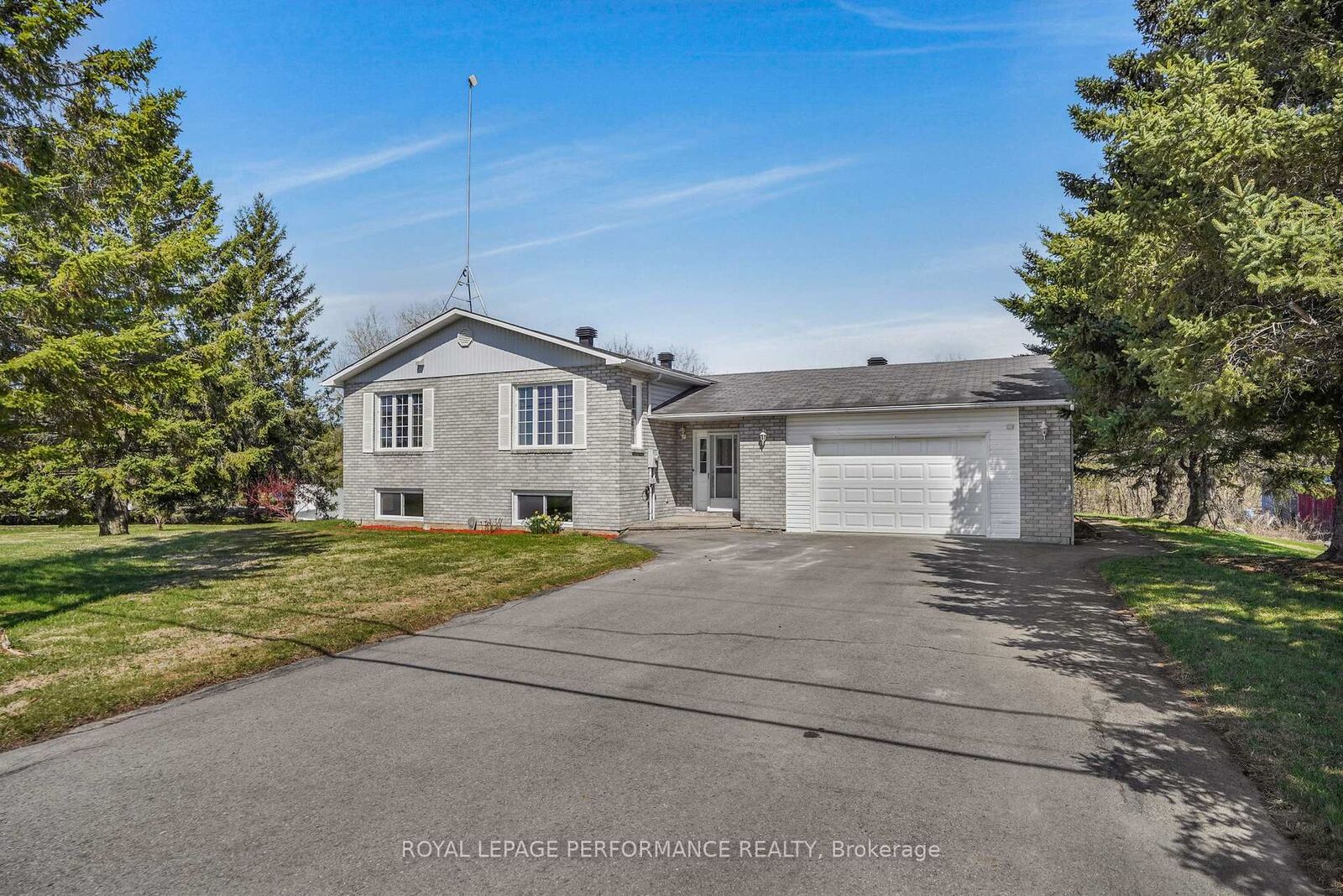 Property Photo: 1658 600 Route W ON K0A 3C0