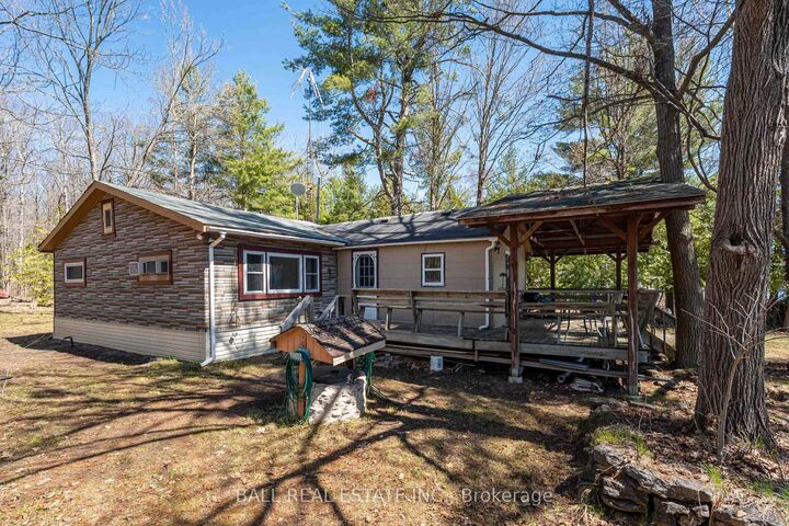Property Photo: 52 Totem Heights Road ON K0L 1R0