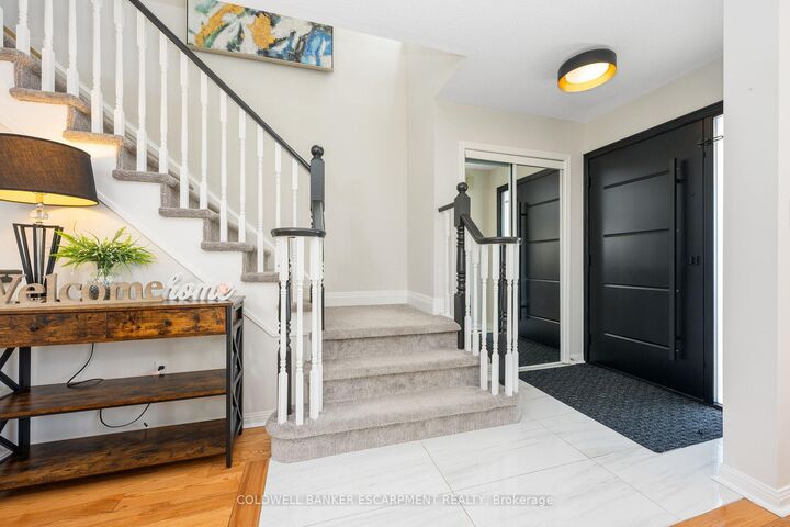 Property Photo:  420 Trudeau Drive  ON L9T 5K9 