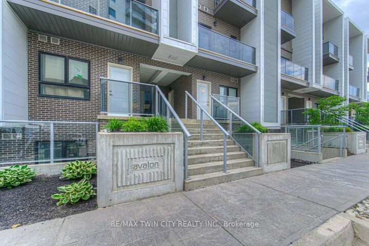 Property Photo:  1430 Highland Road W 19A  ON N2N 0C3 