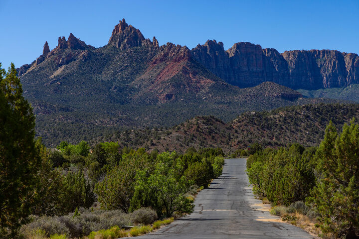 Property Photo:  2495 Navajo Circle  UT 84767 
