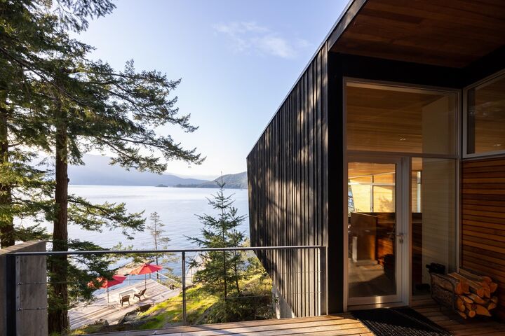 Property Photo: 671 Bowen View Road BC A0A 0A0