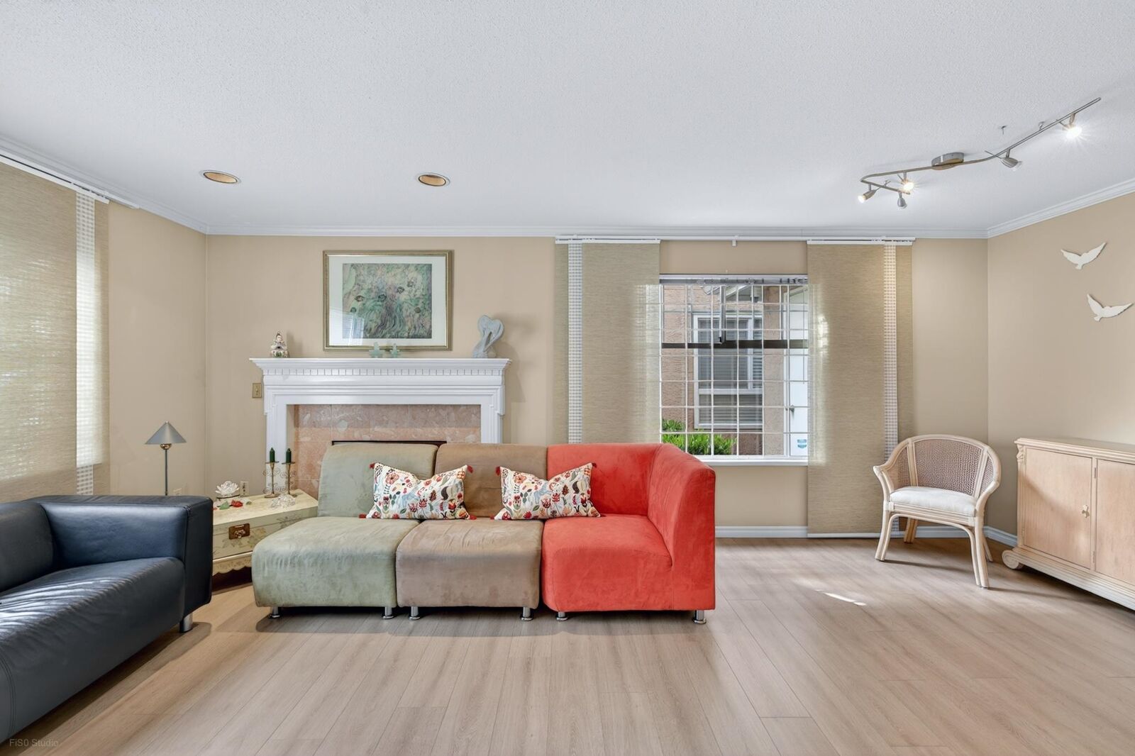 Property Photo: 8280 Bennett Road 3 BC V6Y 1N5