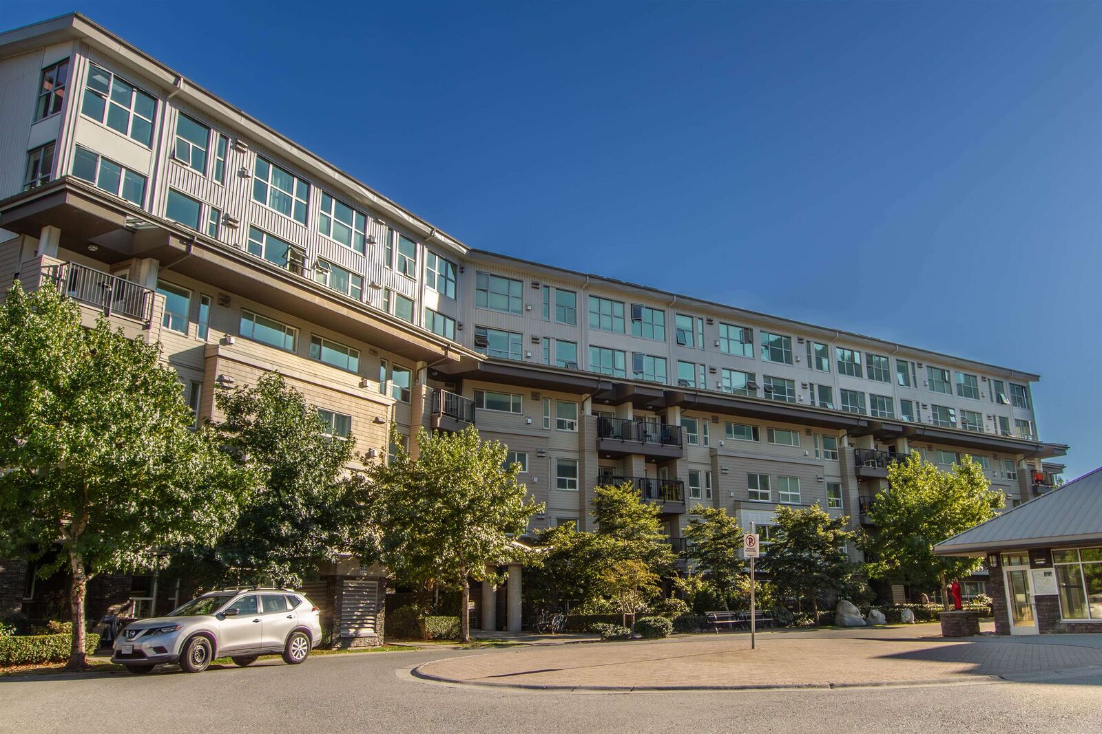 Property Photo: 1212 Main Street 601 BC V8B 0P3