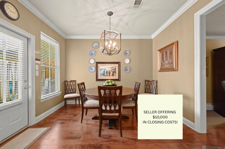 Property Photo:  2907 Magazine Dr  LA 70816 