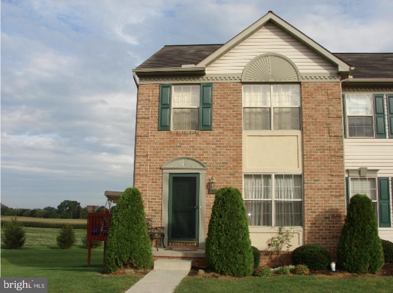 Property Photo:  228 Cobblestone Lane  PA 17601 