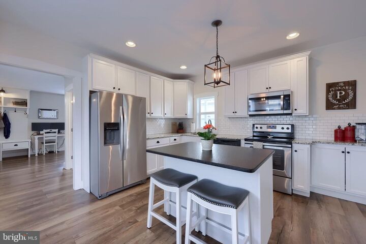 Property Photo: 1971 New Street PA 17520