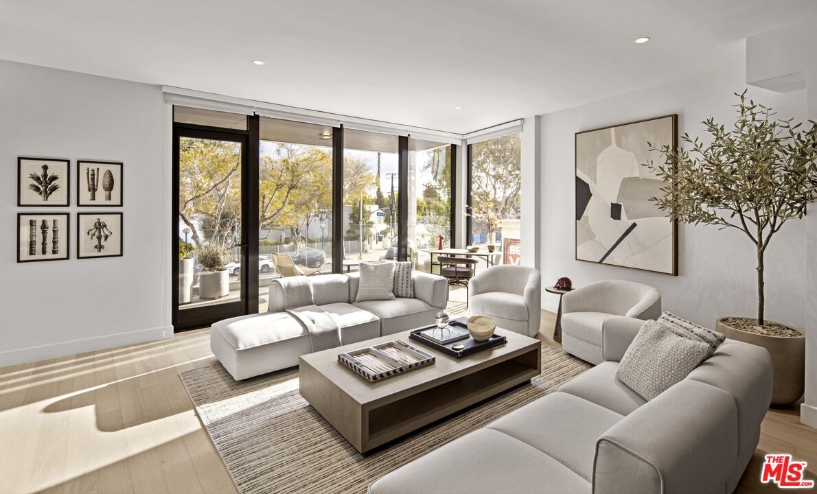 Property Photo: 9001 Santa Monica Blvd CA 90069