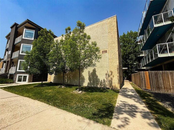375 Stradbrook Avenue — photo 1