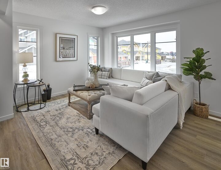 Property Photo:  267 Deer Valley Drive  AB T9E 0S3 