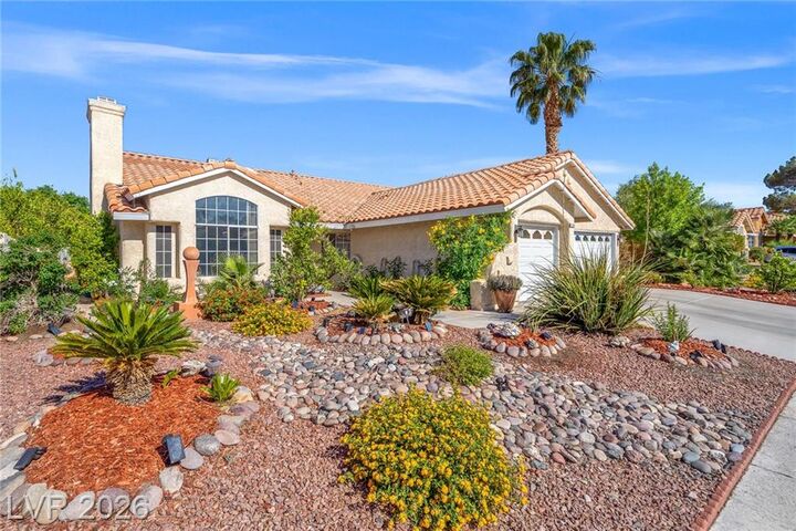 Property Photo: 2524 Sunset Beach Lane NV 89128