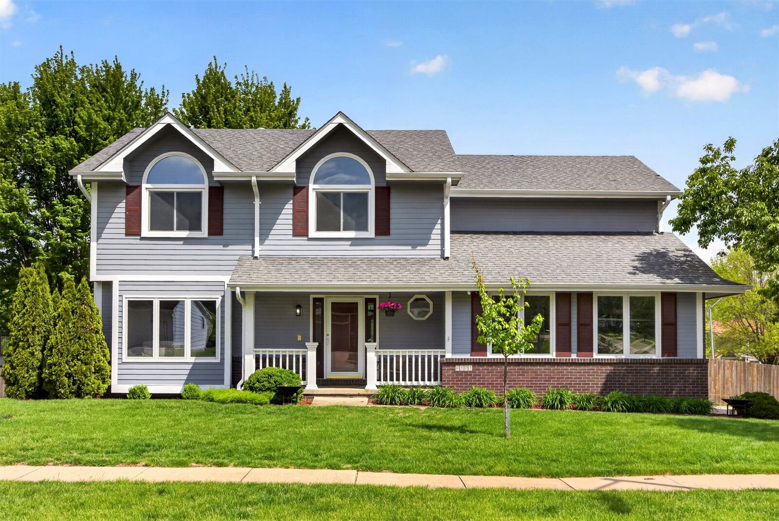 Property Photo:  6101 Sharon Circle  IA 50322 