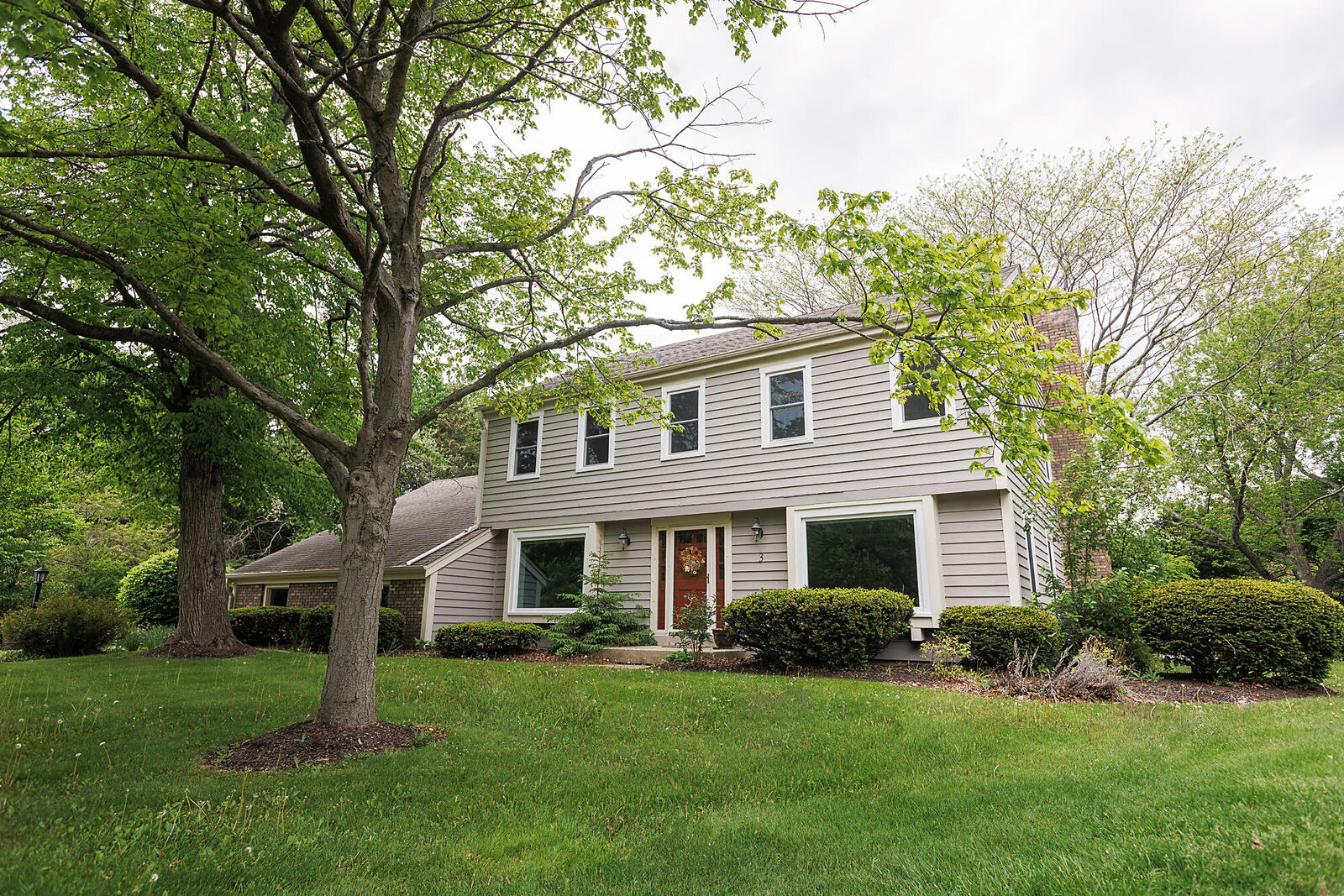 Property Photo:  3 Birchwood Ct  WI 53402 