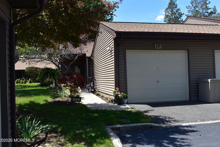 Property Photo:  17 Concord Court  NJ 07701 