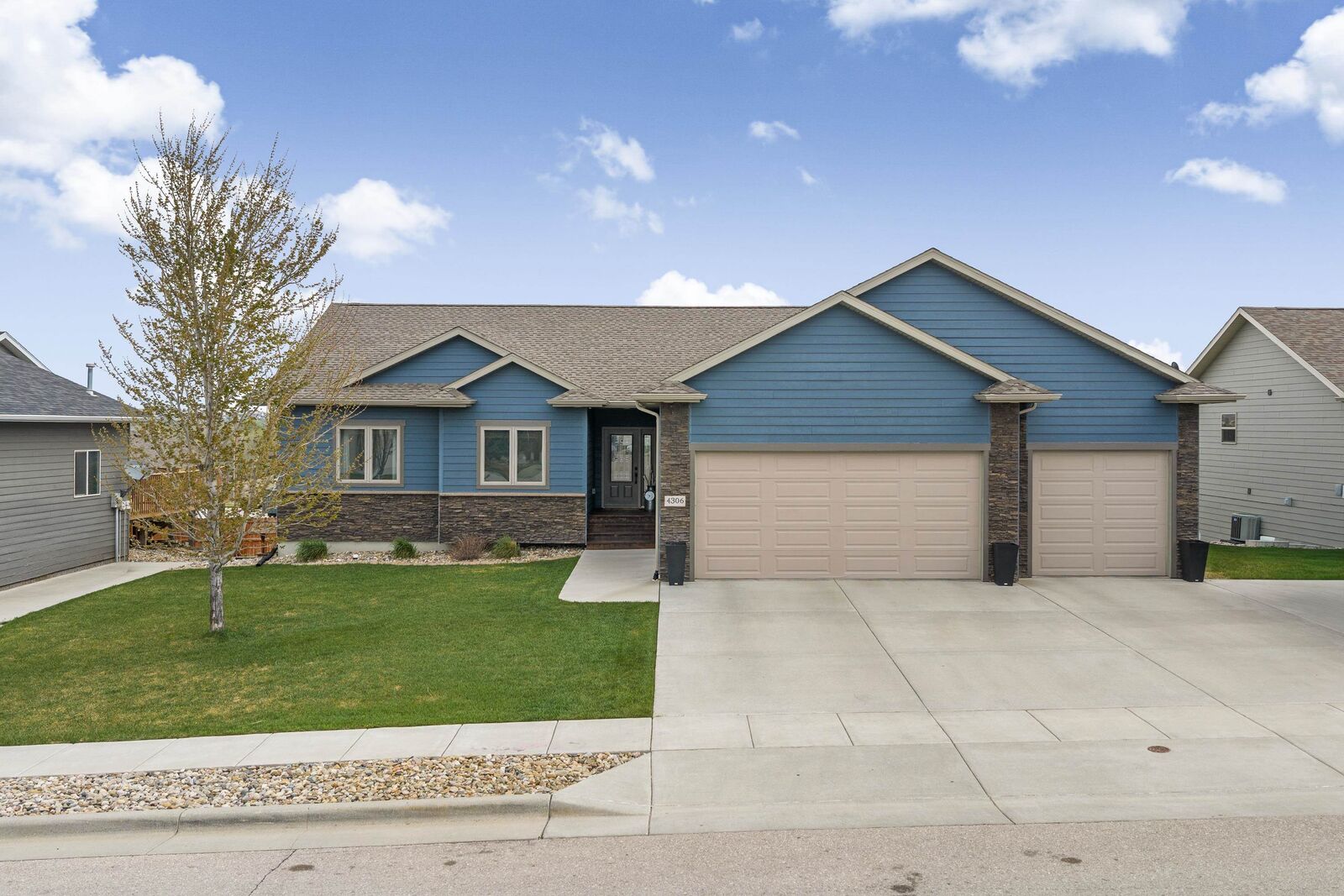 Property Photo:  4306 Vinecliff Drive  SD 57703 